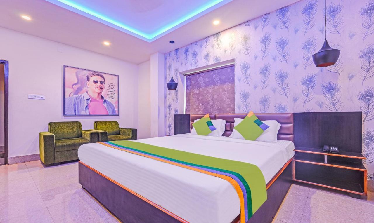 Hotel Treebo The Bollywood Bhubaneswar Esterno foto